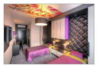Отель Villa Park Седльце Двухместный номер с 2 отдельными кроватями и ванной комнатой-1